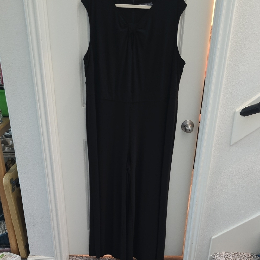 Sharagano Black Sleeveless Wide-Leg Jumpsuit NWOT - Picture 2 of 4